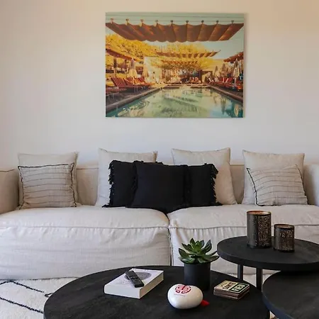 Apartment Idyllic Penthouse With Sea View In Benahavis