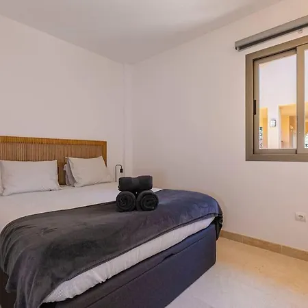 Apartment Idyllic Penthouse With Sea View In Benahavis Estepona