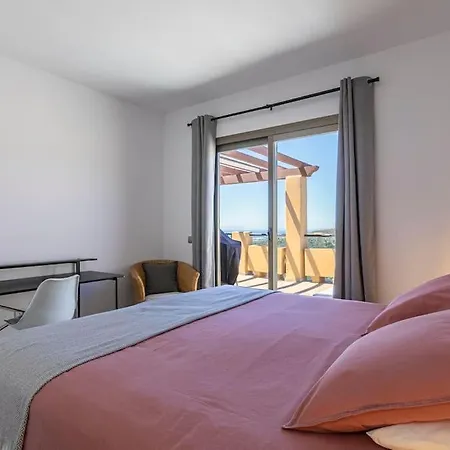 Idyllic Penthouse With Sea View In Benahavis Estepona